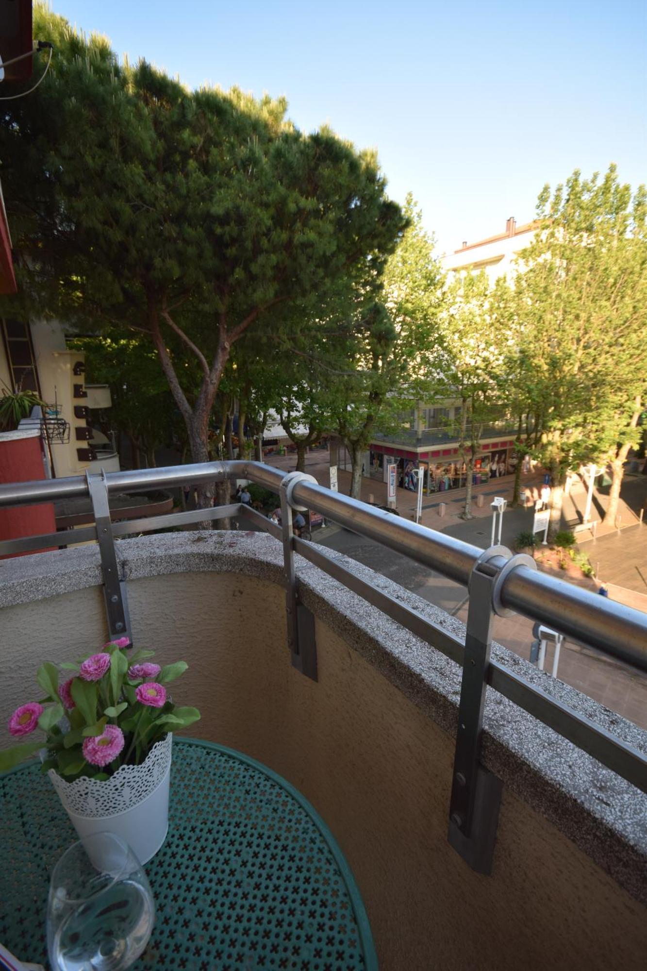 Appartamento Viale Pedonale A Due Passi Dal Mare Μπελάρια-Ιτζέα Μαρίνα Εξωτερικό φωτογραφία